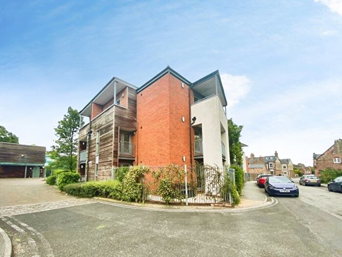 2 Bedroom Flat To Rent In Caesar Court, Moss Street, York, YO23