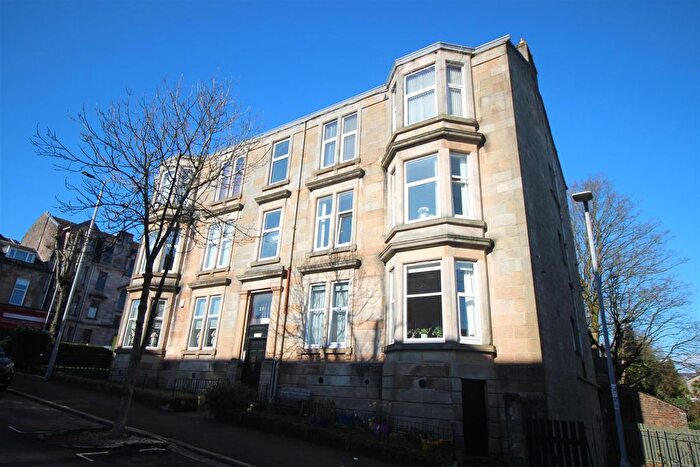 3 Bedroom Flat For Sale In Robertson Street, Greenock, PA16