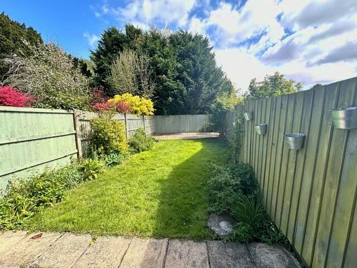 2 Bedroom Property To Rent In Colehills Close, Clavering, Saffron Walden, CB11