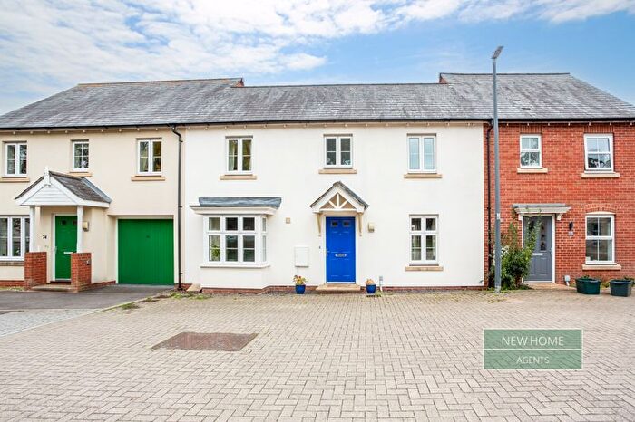 3 Bedroom Terraced House For Sale In Hickory Lane Almondsbury, Bristol, BS32