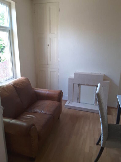 2 Bedroom End Of Terrace House To Rent In Kings Road, Wheatley, DN1