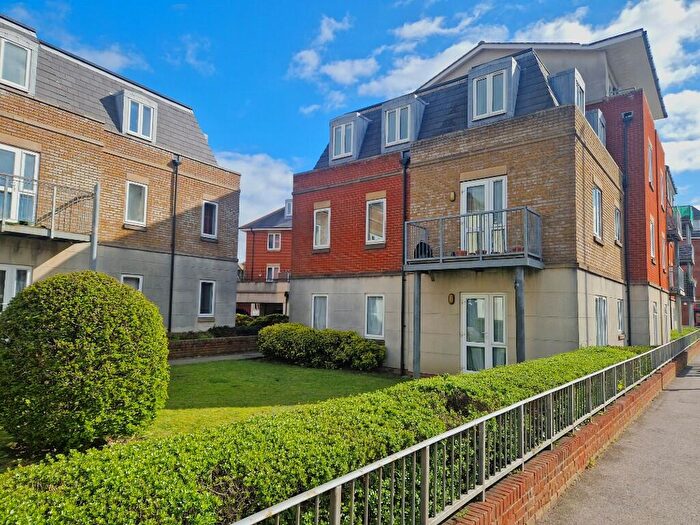 2 Bedroom Flat To Rent In Forton Lodge, Forton Road, Gosport, Hampshire, PO12