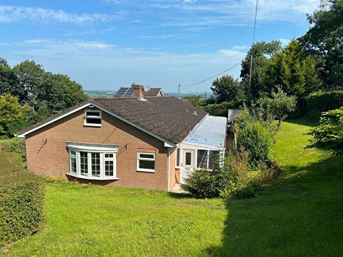 3 Bedroom Bungalow To Rent In Upper Dolfor Road, Newtown, Powys, SY16