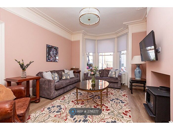 5 Bedroom Semi Detached House To Rent In Ellington Road, Ramsgate, CT11