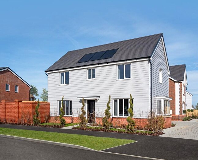 3 Bedroom Detached House For Sale In Hook Lane, Bognor Regis, PO21