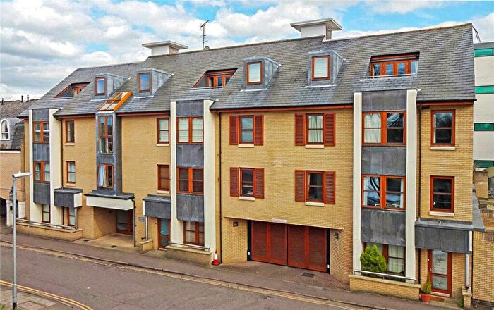 1 Bedroom Apartment To Rent In Garden Court, Adam & Eve Street, Cambridge, CB1
