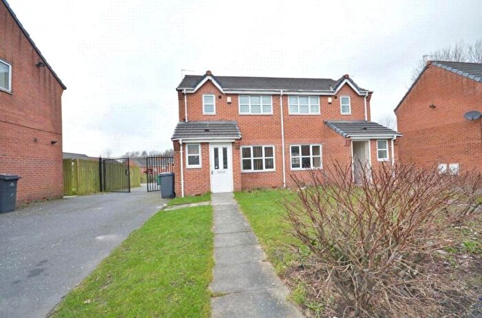 3 Bedroom Semi-Detached House To Rent In Essington Drive, Monsall, Manchester, Manchester, M40