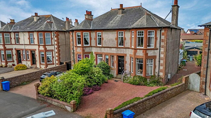 5 Bedroom Semi-Detached House For Sale In The Crescent, Prestwick, South Ayrshire, KA9