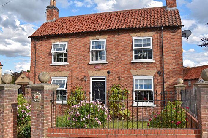 3 Bedroom Detached House For Sale In Main Street, Claypole, NG23