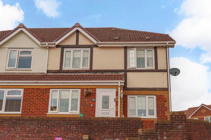 3 Bedroom Semi-Detached House For Sale In North Rising, Pontlottyn, CF81