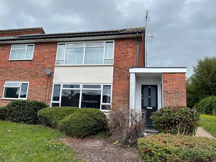2 Bedroom Maisonette For Sale In Forest Road, Colchester, CO4