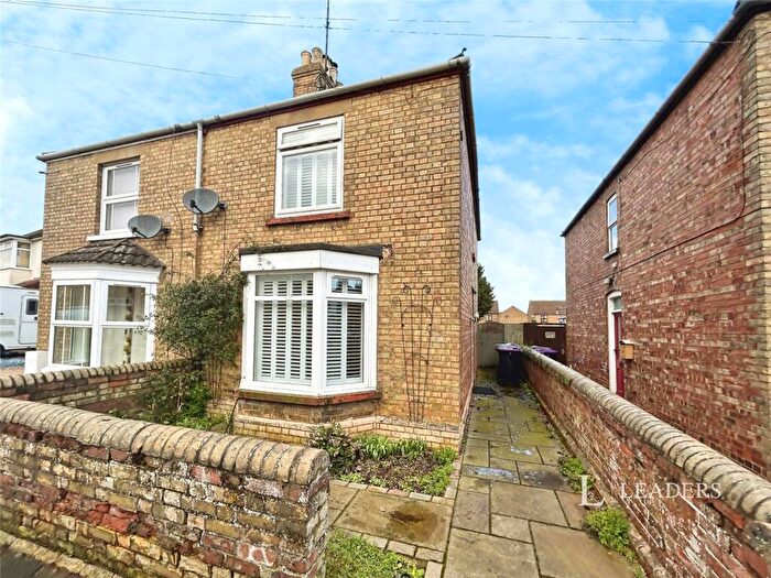 2 Bedroom Semi Detached House To Rent In Austerby, Bourne, Lincolnshire, PE10