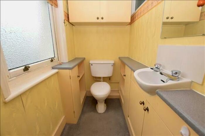 1 Bedroom Flat To Rent In Elphinstone Road, Hastings, TN34