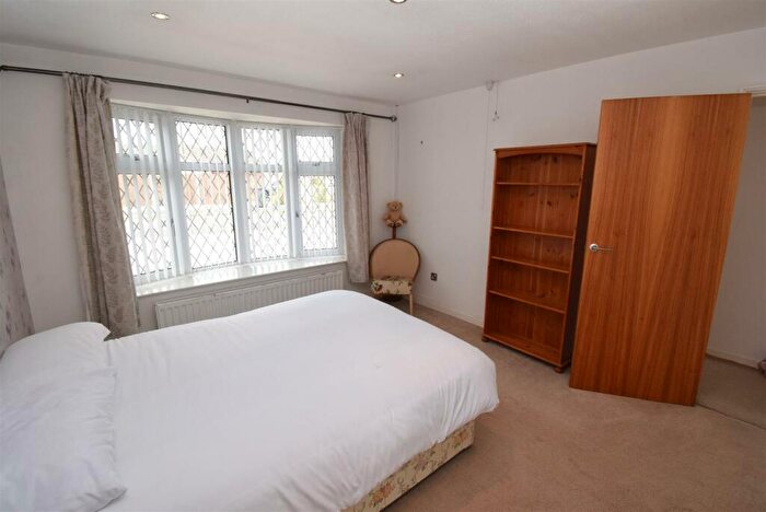 2 Bedroom Bungalow For Sale In Whitehouse Close, Shelton Lock, Derby, DE24