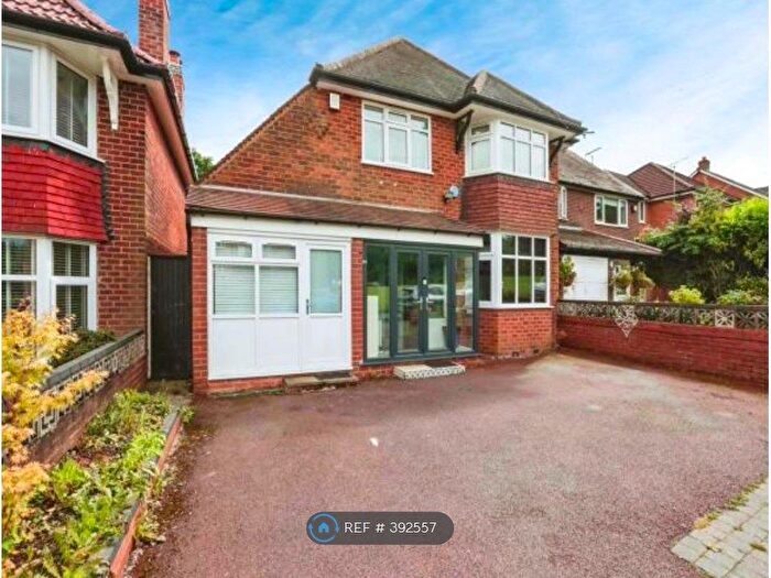 4 Bedroom Detached House To Rent In Broad Lane, Birmingham, B14