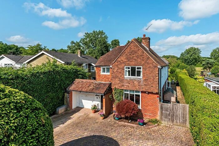 4 Bedroom Detached House For Sale In Little Bookham Street, Bookham, KT23