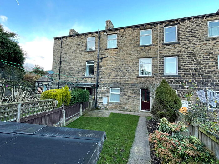 2 Bedroom Terraced House For Sale In Barnsley Road, Upper Cumberworth, HD8