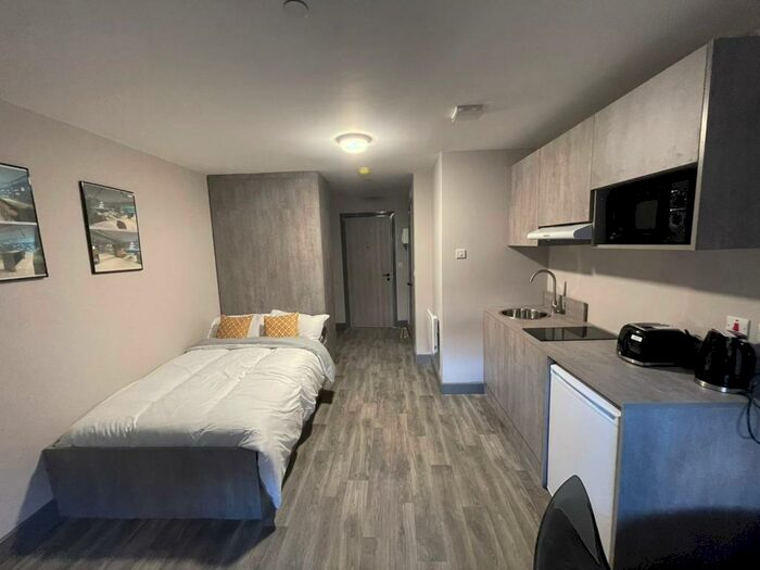 Studio To Rent In Babington Lane, Derby, DE1