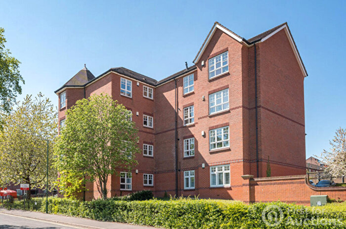 2 Bedroom Apartment For Sale In Aragon Court, Raleigh Street, Nottingham, NG7