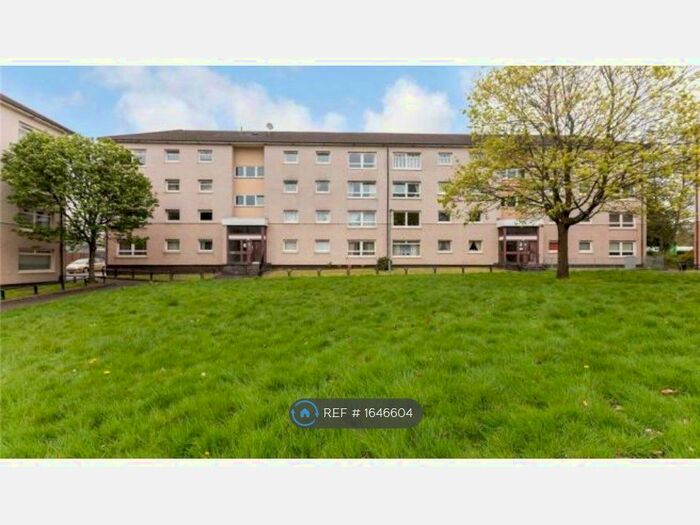 3 Bedroom Flat To Rent In Glebe Court, Glasgow, G4