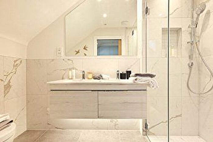 2 Bedroom Semi-Detached House For Sale In Downside Road, Downside, Cobham, Surrey, KT11