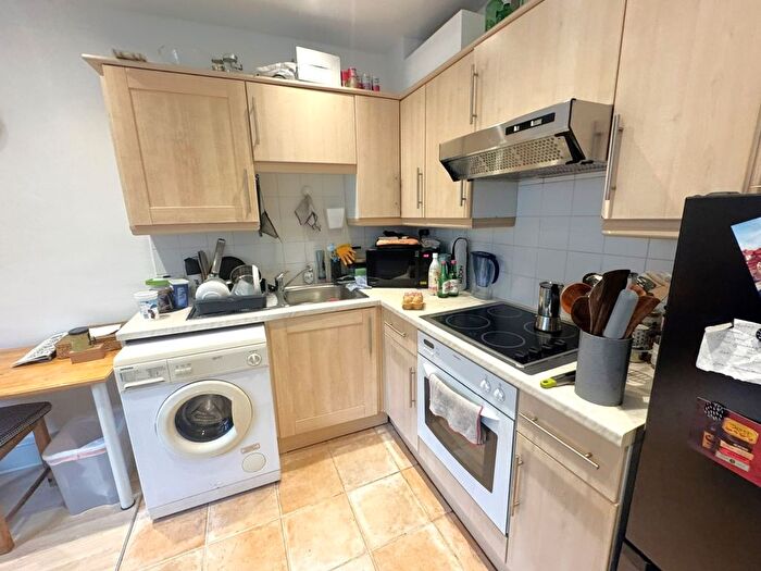 1 Bedroom Flat To Rent In Wicklow Street, London, WC1X