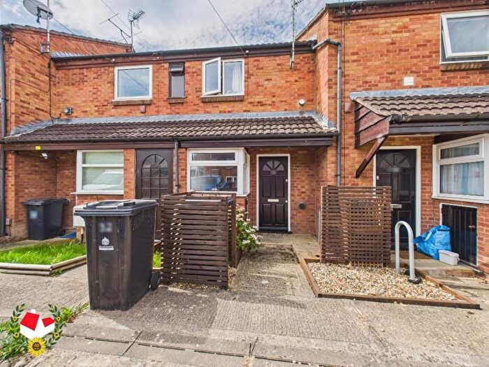 Studio To Rent In Squirrel Close, Quedgeley, GL2