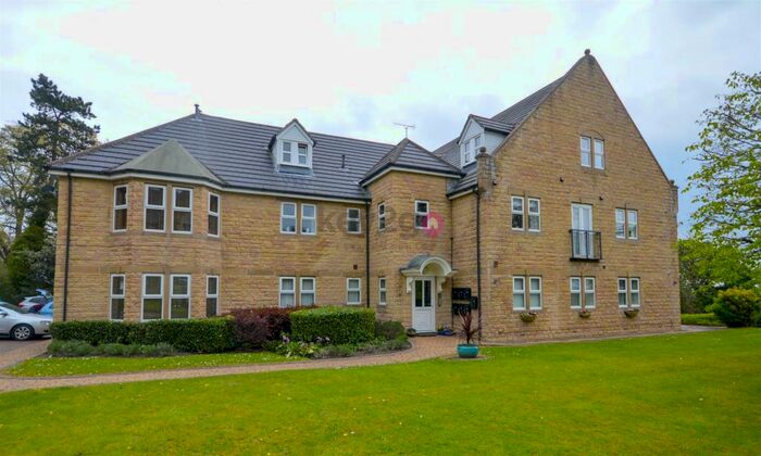 3 Bedroom Apartment To Rent In Eckington Mews, Mosborough, S20