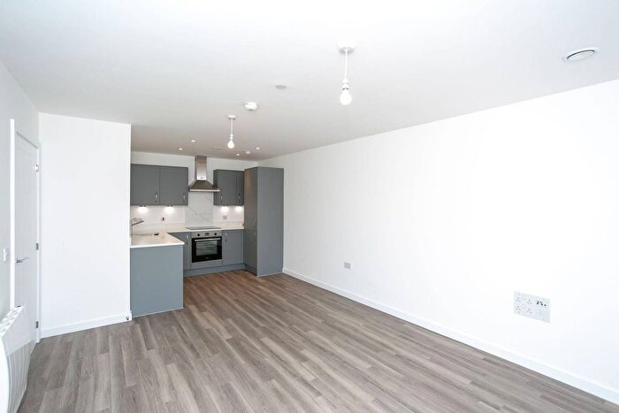 1 Bedroom Flat To Rent In Thurlows Court, Watford, WD18