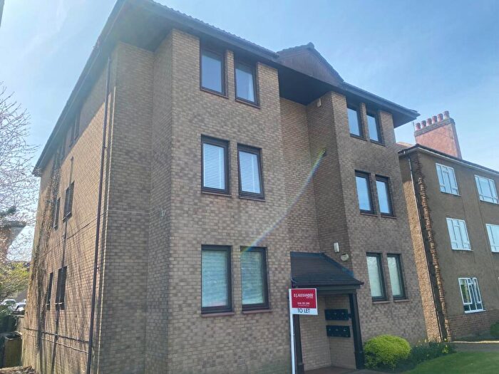 2 Bedroom Flat To Rent In Meldrum Gardens, Glasgow, G41