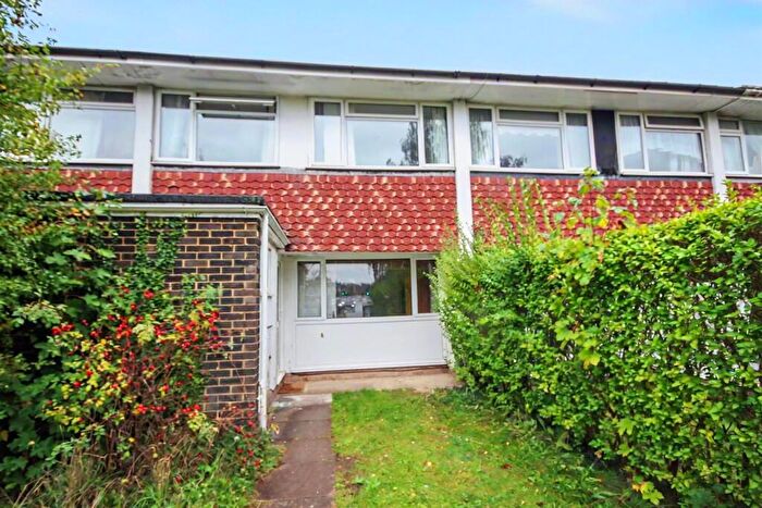 3 Bedroom House To Rent In Guildford Park Avenue, Guildford, GU2