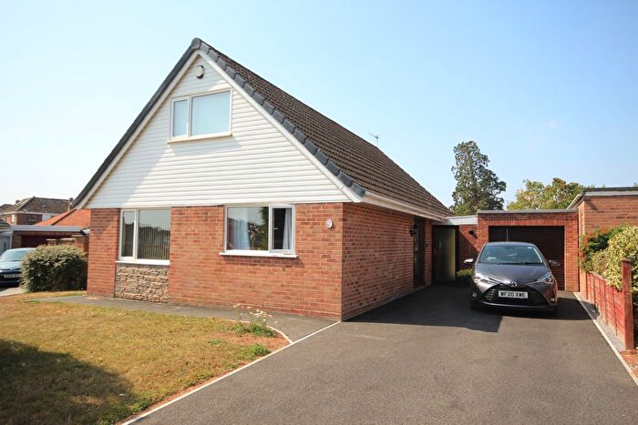 4 Bedroom Detached House For Sale In Luxborough Road, Bridgwater, TA6
