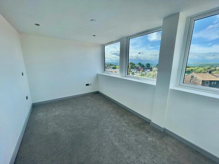 1 Bedroom Flat To Rent In Yeadon House, Green Lane, Yeadon, Leeds, West Yorkshire, LS19