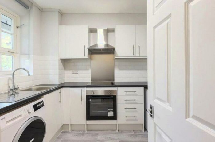 1 Bedroom Apartment To Rent In Walker House, Phoenix Road, NW1