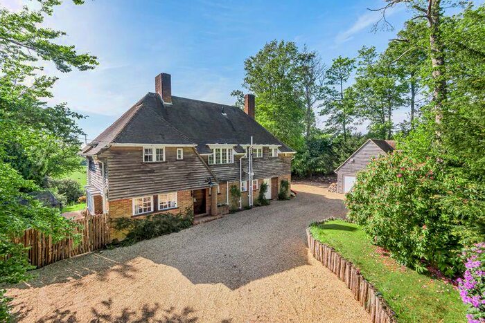 5 Bedroom Detached House To Rent In Holly Hill Lane, Southampton, SO31