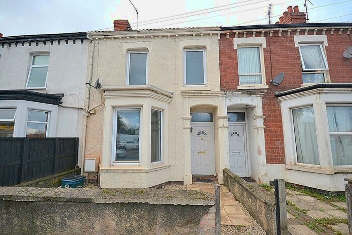 5 Bedroom Terraced House To Rent In London Road, Northampton, NN4