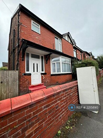 5 Bedroom Semi-Detached House To Rent In Hardman Avenue, Prestwich, Manchester, M25