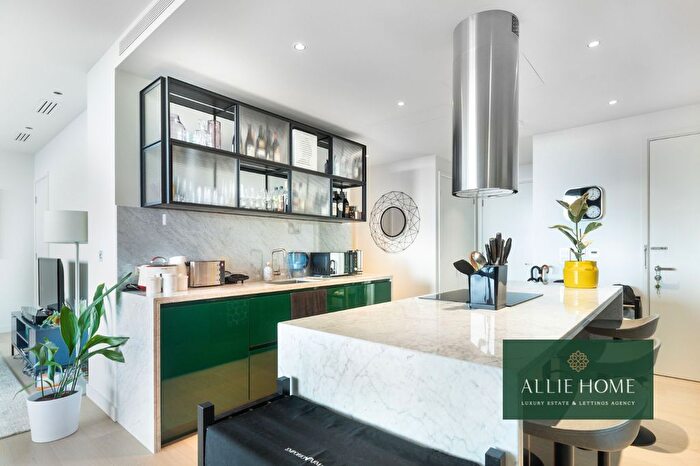 2 Bedroom Flat To Rent In Wards Place, Hobart Building, E14