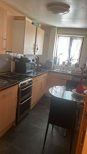 1 Bedroom Studio To Rent In Hadlow Place, London, SE19