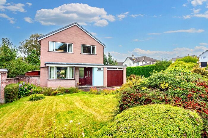 3 Bedroom Detached House For Sale In Helsington Road, Kendal, LA9