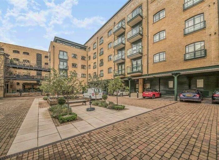 1 Bedroom Flat To Rent In Butlers &amp; Colonial Wharf, - Shad Thames, Tower Bridge, London, SE1