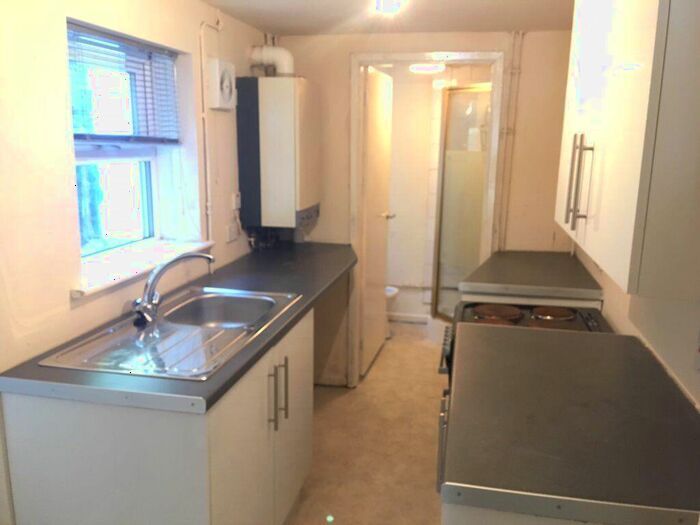 1 Bedroom Apartment To Rent In Uxbridge Street, Burton Upon Trent, Staffordshire, DE14