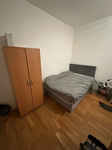 Studio To Rent In London, W3