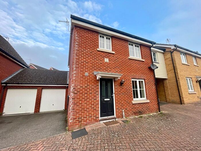 3 Bedroom Terraced House To Rent In Goosander Road, Stowmarket, Suffolk, IP14