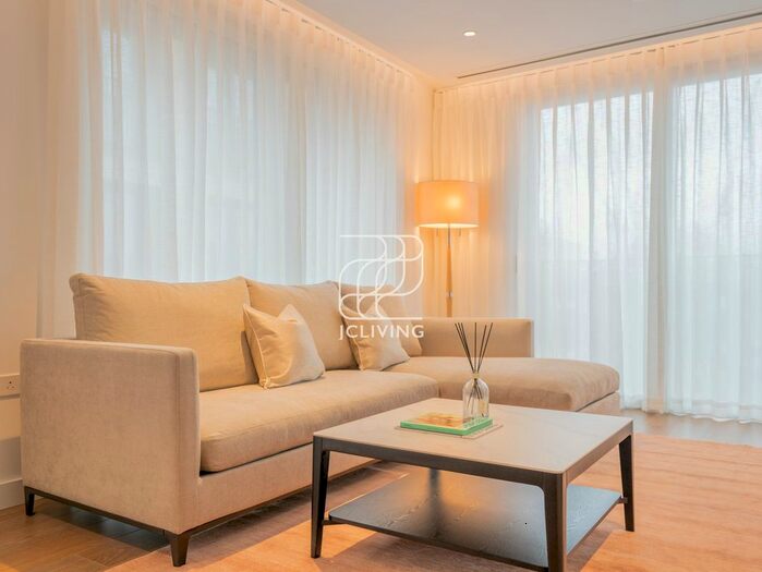 2 Bedroom Flat To Rent In Jubilee Walk, London, WC1X