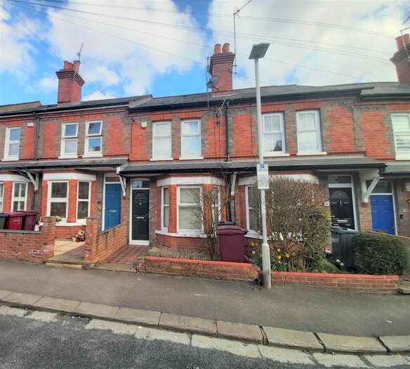 2 Bedroom Terraced House To Rent In Cromwell Road, Caversham, Reading, RG4