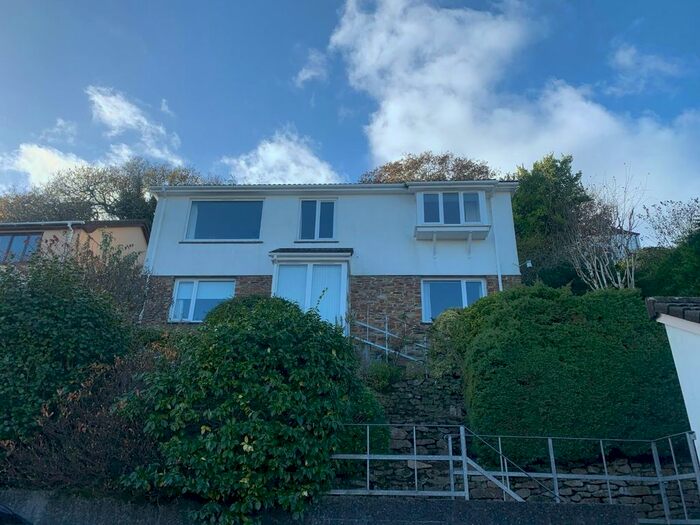 4 Bedroom Detached House To Rent In Polsethow, Penryn, TR10