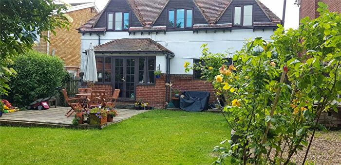 4 Bedroom Detached House For Sale In Westcliff Drive, Minster On Sea, Sheerness, ME12