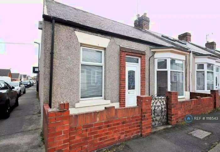 2 Bedroom End Of Terrace House To Rent In Howarth Street, Sunderland, SR4