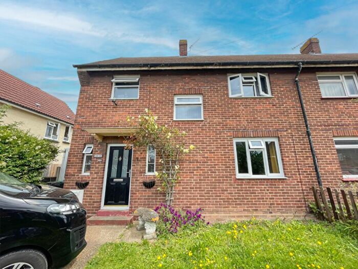 3 Bedroom Semi-Detached House To Rent In Jubilee Crescent, Gravesend, Kent, DA12
